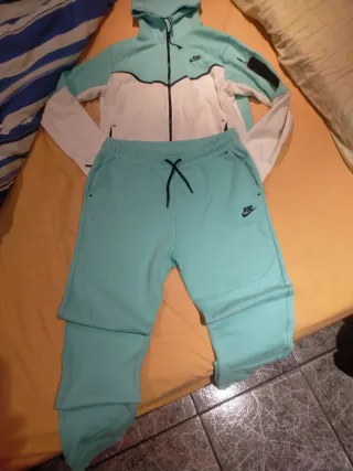 Chándal Nike Tech Fleece Talla XL