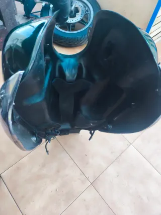 Depósito Gasolina kymko venox 250 2005