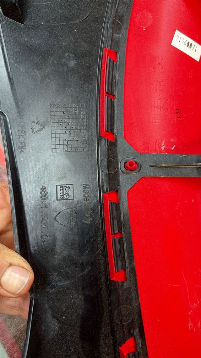 Carenado Derecho Ducati Panigale V2 2024