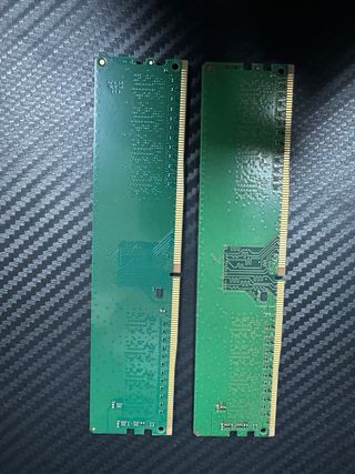 2x Crucial 8GB DDR4 2400MHz UDIMM RAM#785111