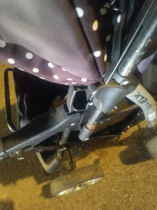 Carro de bebé con lunares.no hago envíos.