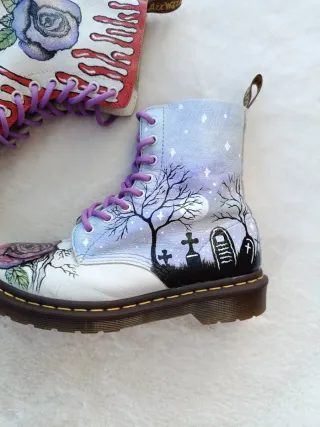 Botas Dr. Martens personalizadas pintadas a mano