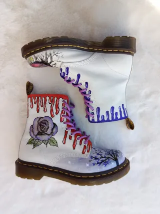 Botas Dr. Martens personalizadas pintadas a mano