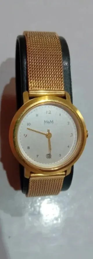 Reloj M&M Dorado y Blanco