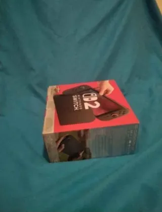 Nintendo Switch + Mario Kart 8 Deluxe