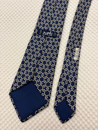 Corbata Hermès Azul y Dorada
