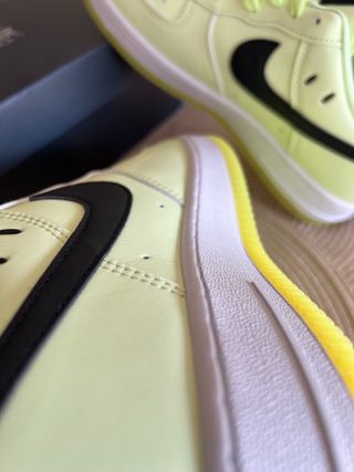 Nike Air Force 1 Talla 42 Verde/Amarillo