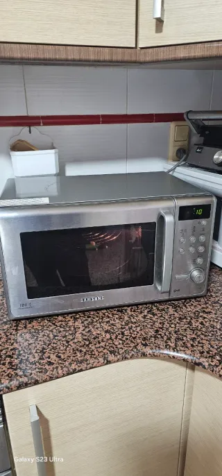 Microondas Samsung Plata