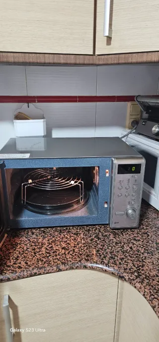 Microondas Samsung Plata