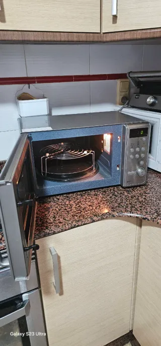 Microondas Samsung Plata