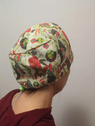 Cuffietta chirurgica donna Grinch Natale