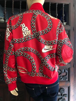 Cazadora Bomber Nike Roja Talla S