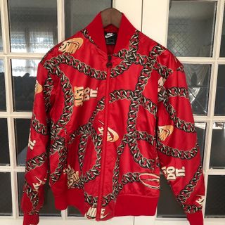 Cazadora Bomber Nike Roja Talla S