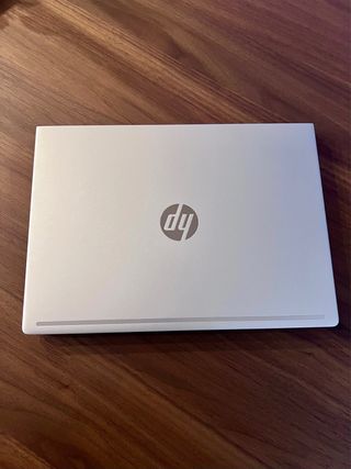 Ordenador portátil HP gris/plateado