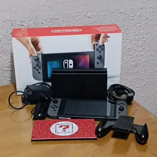 Nintendo Switch + 128 Gigas (Tarjeta SD SanDisk)