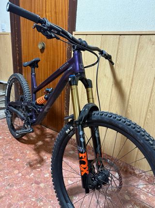 Commencal Clash Park Edition