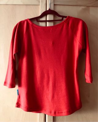 Camiseta Sipecusa Roja Flores y Pollito