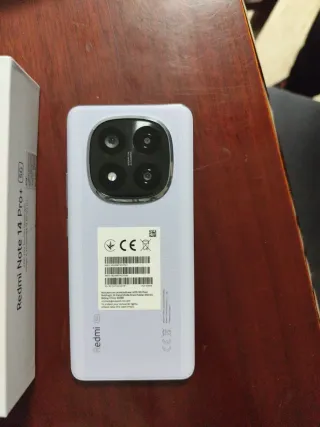 Xiaomi Redmi Note 14 Pro+ 5G viola chiaro. Nuovo