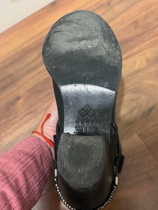 Botas Hakei Talla 40 Negras con Hebilla/Tachuelas