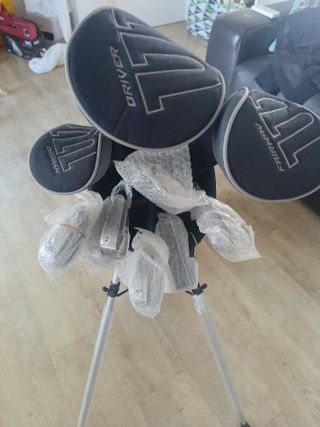 Bolsa con Palos de golf wilson