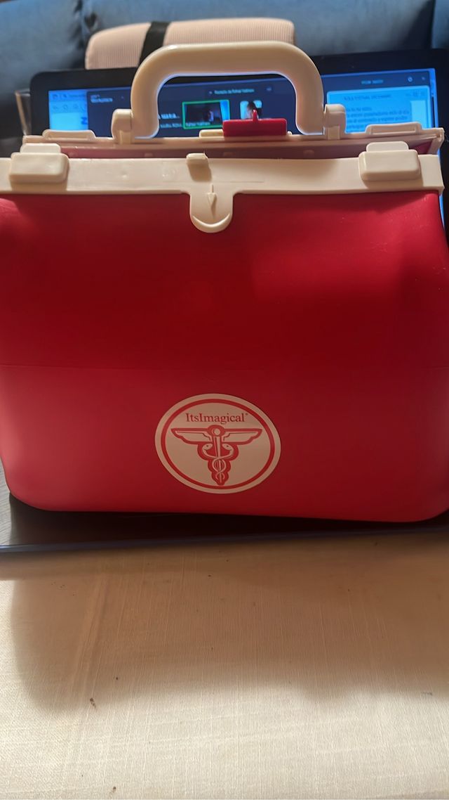 Maletín Médico ItsImaginative Rojo