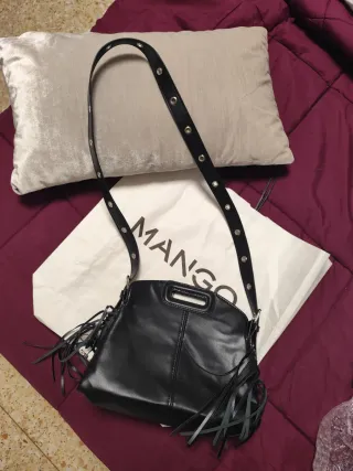 Bolso Mango Negro Flecos Tendencia