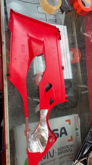 Quilla Derecha Ducati Panigale V2 2024