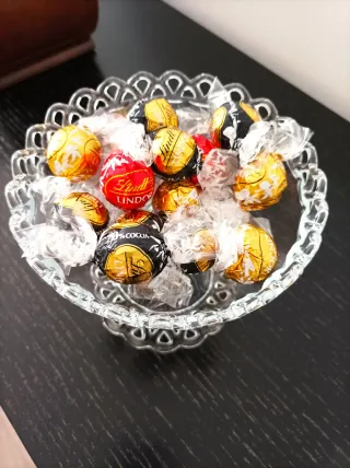 Centro de mesa cristal con borde decorado