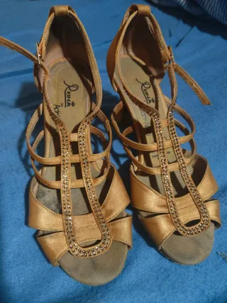 Zapatos de baile Reina dorados