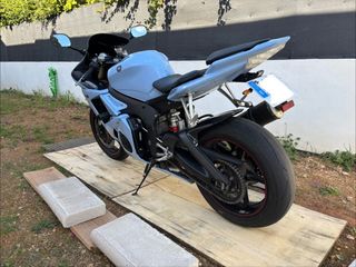 Yamaha R6 2007 - Buen estado. No cambios