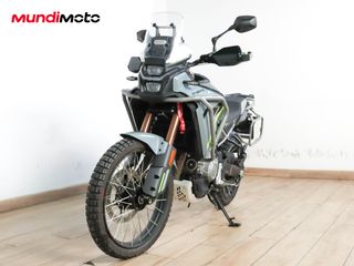 CFMOTO 450MT