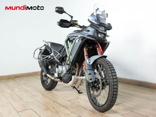 CFMOTO 450MT