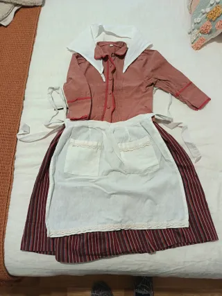 Traje de casera, talla 4