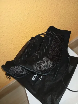 Zapatos de baile DZM negros con encaje