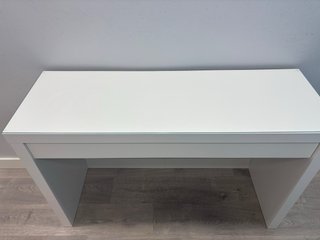 Tocador Blanco Ikea Malm con Cristal
