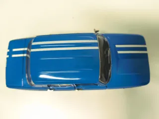 Coche Sólido 1:18 Renault 8