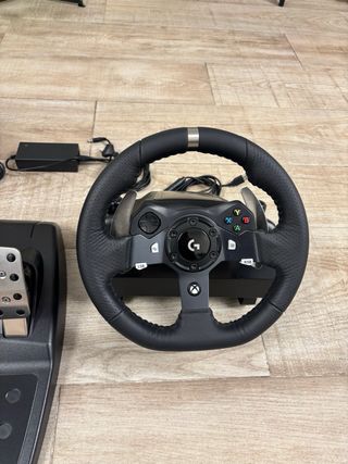 Volante Logitech G920 (Xbox) + Pedales