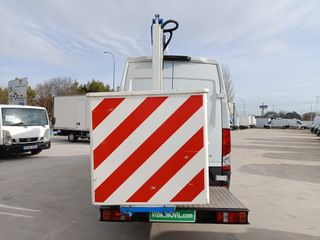 IVECO DAILY FURGON GRUA CESTA PORTAPERSONAS