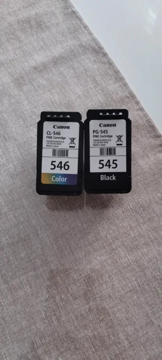 Cartuchos Canon 545 Negro y 546 Color