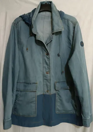 Chaqueta vaquera azul talla 50