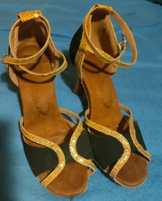 Zapatos de baile salón dorados y negros