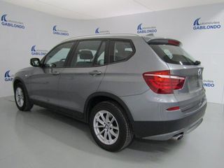 BMW X3 2.0d 143cv Techo solar panorámico, Cuero.