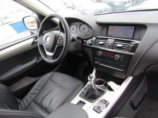 BMW X3 2.0d 143cv Techo solar panorámico, Cuero.