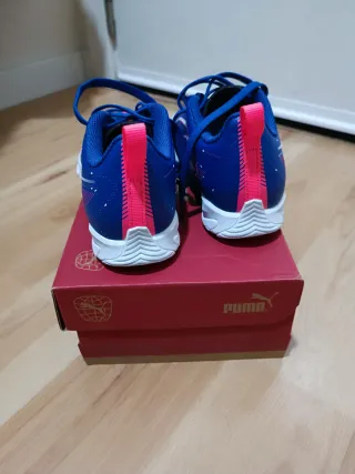 Zapatillas niño  Fútbol Sala Puma Azul/Rosa T.30