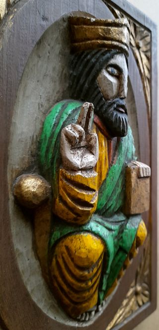 Pantocrátor madera tallado a mano 1969