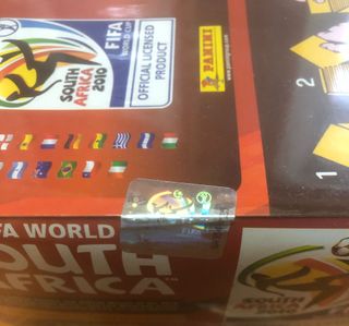 Caja 100 sobres Panini Mundial Sudáfrica 2010