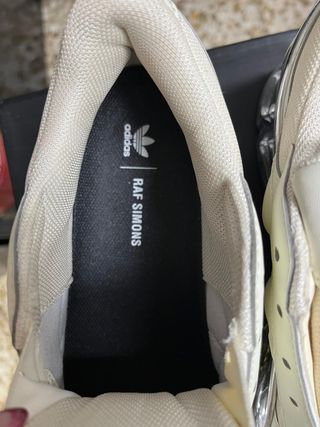 Zapatillas Raf Simons x Adidas Plata/Blanco