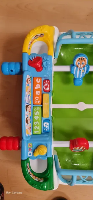 Futbolín infantil con luces y sonidos