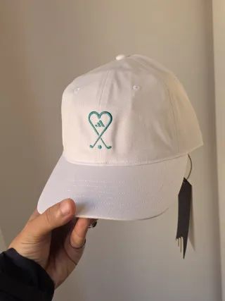 Gorra Adidas Blanca Corazón Golf