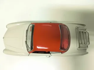 Coche Sólido 1:18 Karmann Ghia 1957